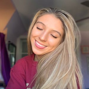 Meet your Posher, Livia